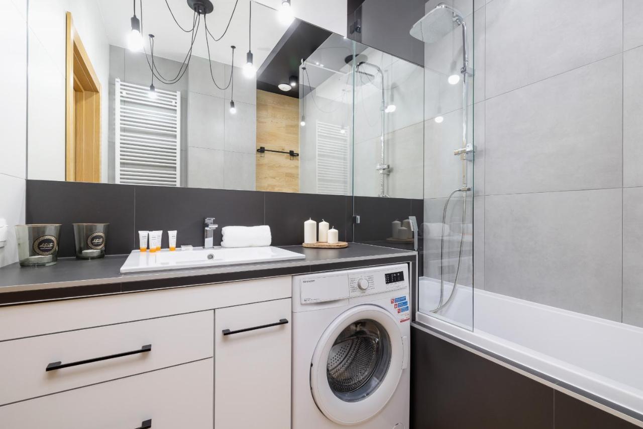 Krakow Studio With Parking & Terrace Near Zalew Bagry By Renters Prestige מראה חיצוני תמונה